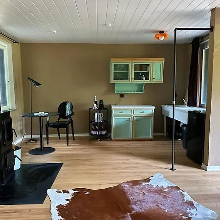 Spreewald-hideaway, Bungalow Mit Pool Und Kamin Holiday home Luebbenau